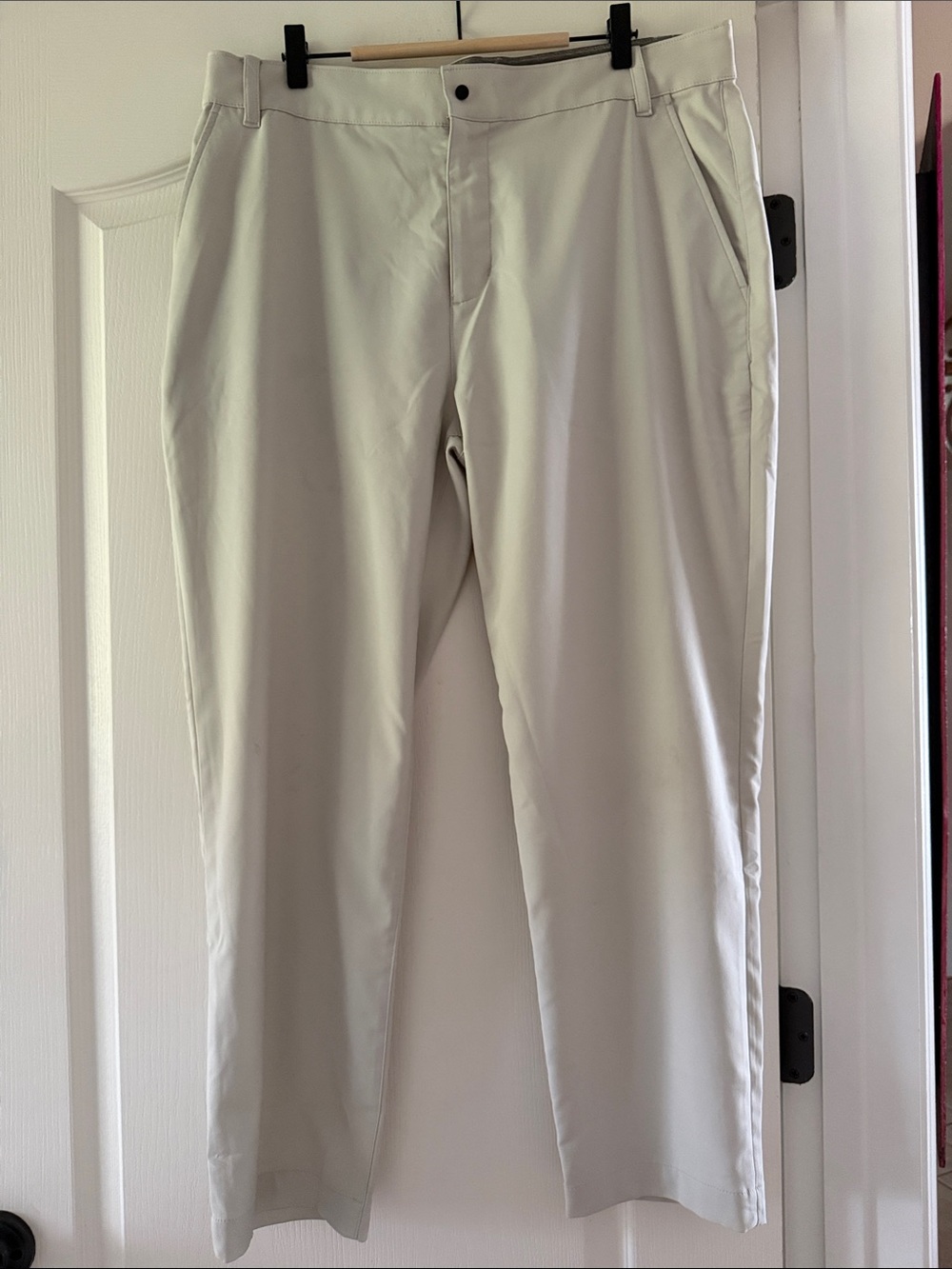 Nike Men's Light Stone Performance Chinos